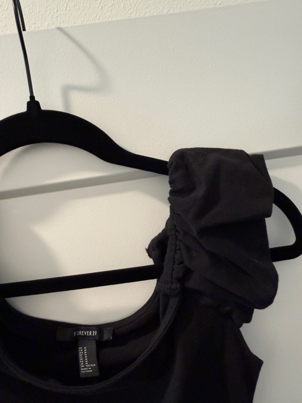 Forever 21 Black Ruffle-Sleeve Bodysuit - Picture 2 of 2